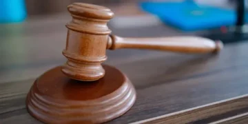 Үш адвокаттың лицензиялары тоқтатылды