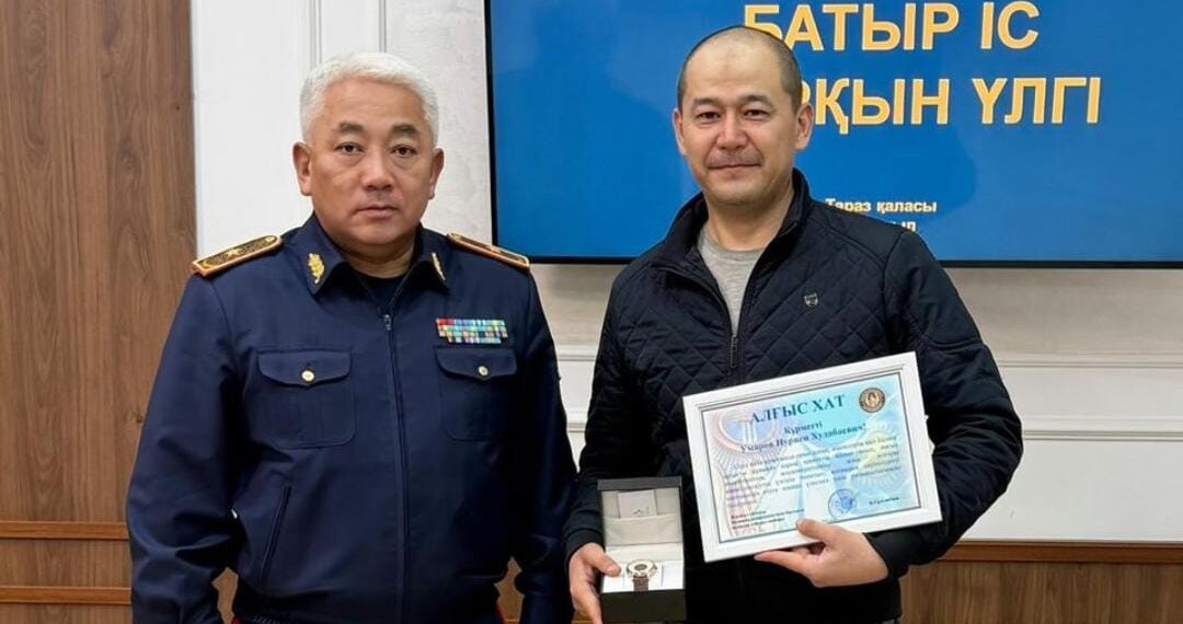 Таразда 13 жастағы қыздың ұрлануына жол бермеген ер адам марапатталды