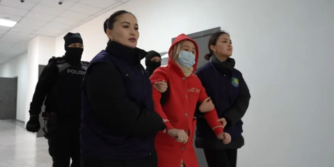 Атырауға жеткізілген күдікті әйел психиатриялық ауруханаға жатқызылды