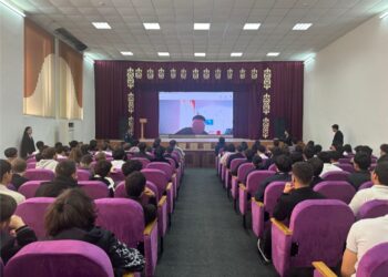 Жамбылда студенттер мен сотталғандар арасында телекөпір ұйымдастырылды