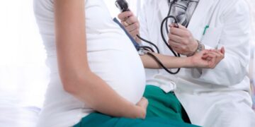 Неге әйелдер денсаулығына жүкті болған кезде ғана назар аударады?