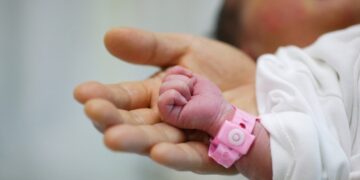 Ана мен бала денсаулығын жақсарту ісі жан-жақты талданды
