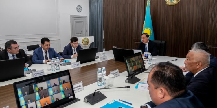 Жамбыл облысында биыл 17,4 шақырым жылу желісі жаңартылуда