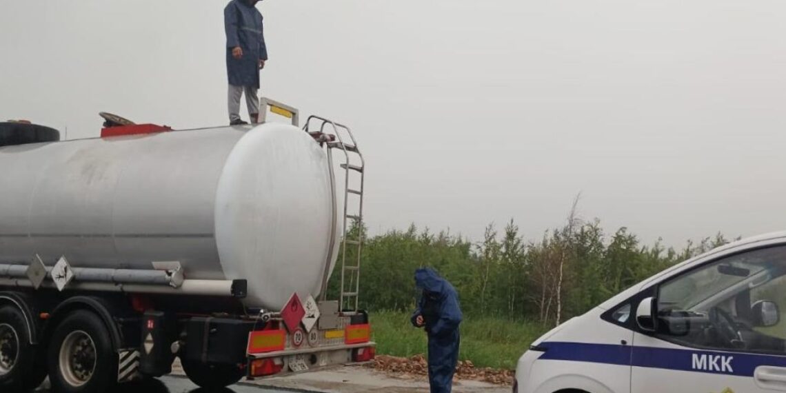 Заңсыз жанармай тасымалдаудың 333 дерегінің жолы кесілді